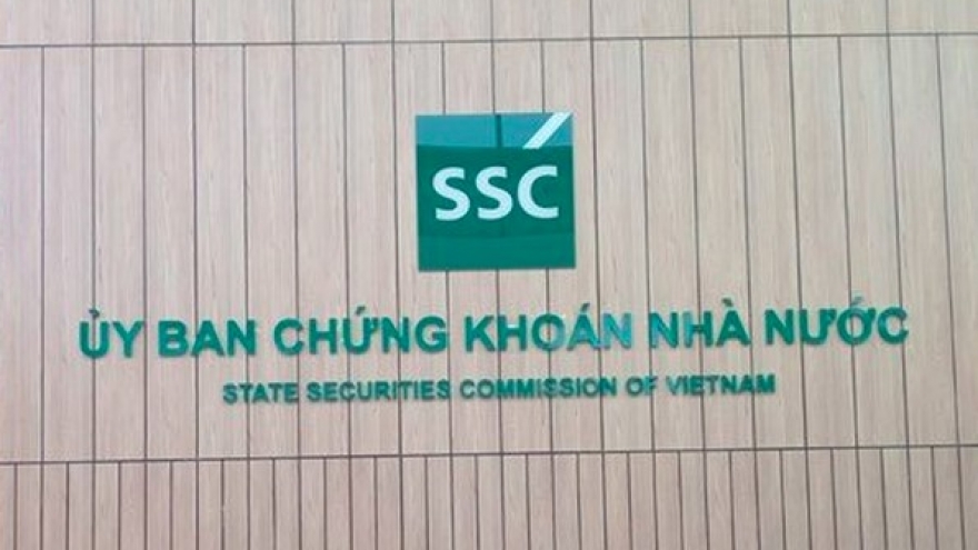 Vi phạm liên quan đến trái phiếu, Cao ốc Phương Đông bị xử phạt